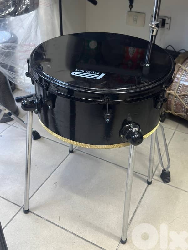 كاتم للبيع مسرح.  katem 3