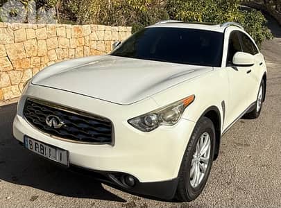 Infiniti Fx series 2010