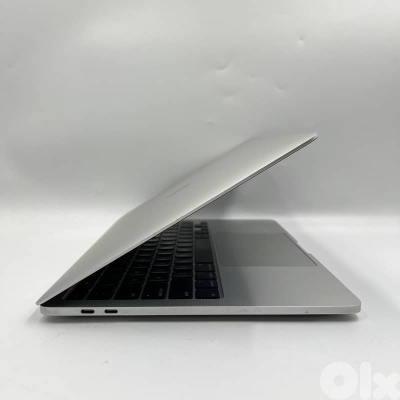 6391 Used Laptop Apple Macbook Pro 2020 A2251 3