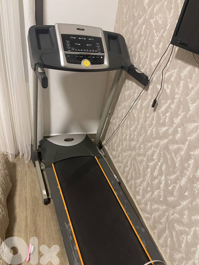 Tradmill very good 2