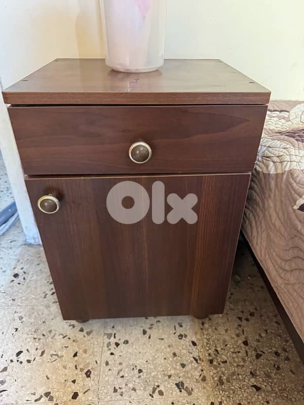 غرفة نوم  بدون خزانة مع فرش ب١٥٠$ 2