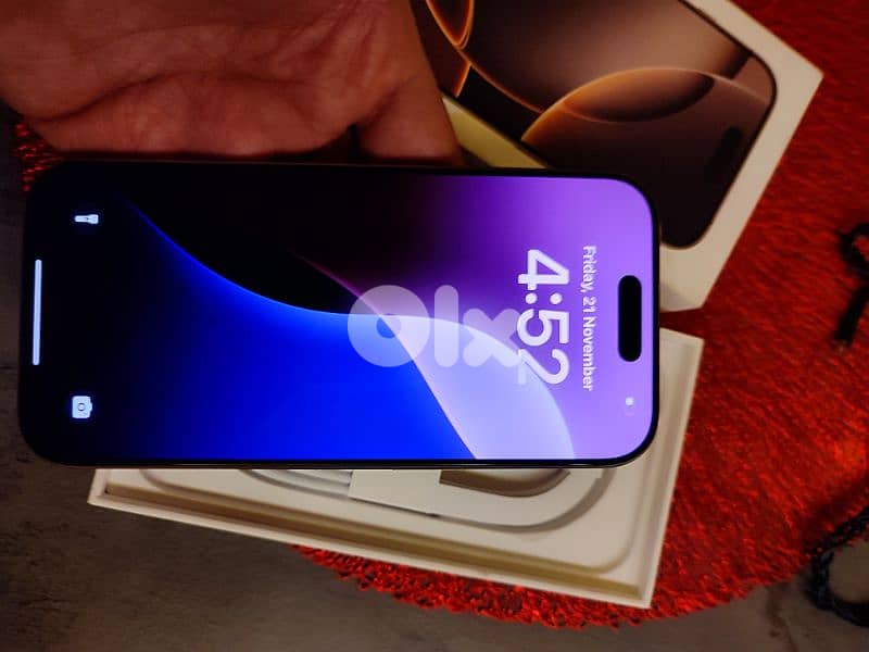 iphone 16 pro 128 gb esim ajdad men l jdid 1