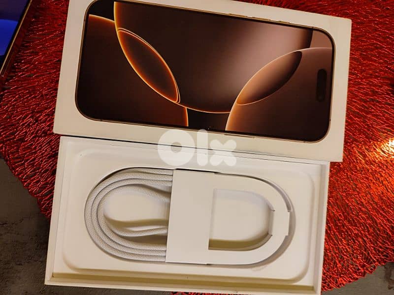 iphone 16 pro 128 gb esim ajdad men l jdid 4