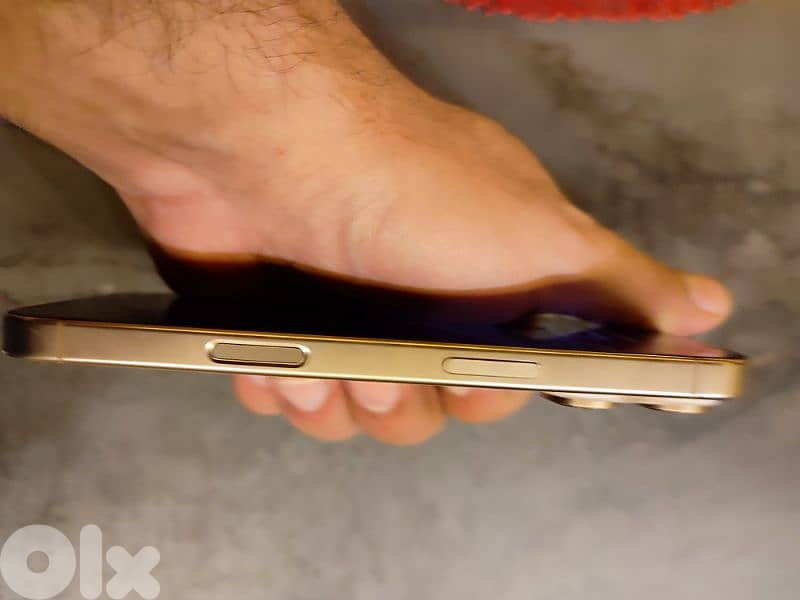 iphone 16 pro 128 gb esim ajdad men l jdid 5