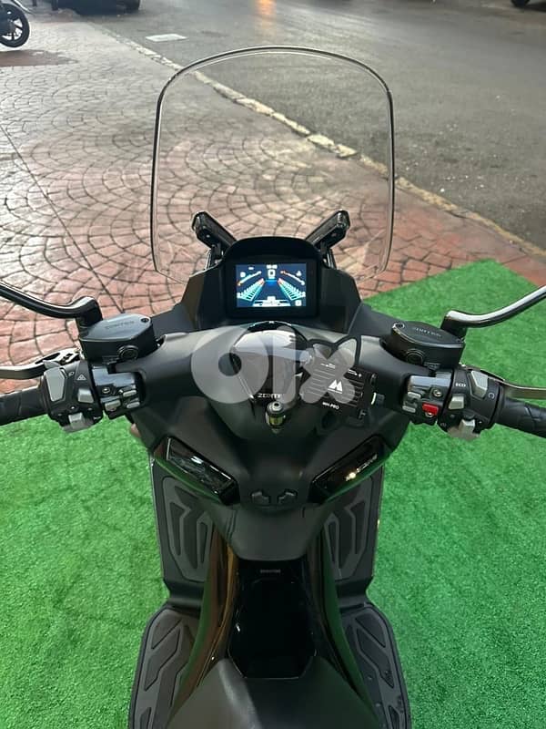 zontes 300 cc 2021 2