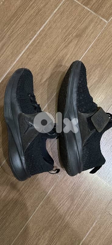 shoes for sale 41-42-42.5 9