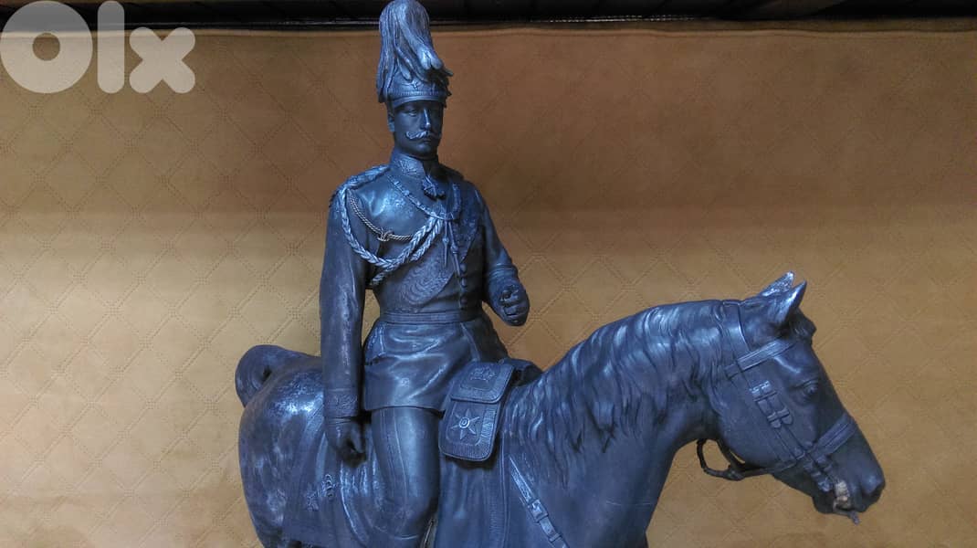 The Statue of "Horse Guards Parade" 1