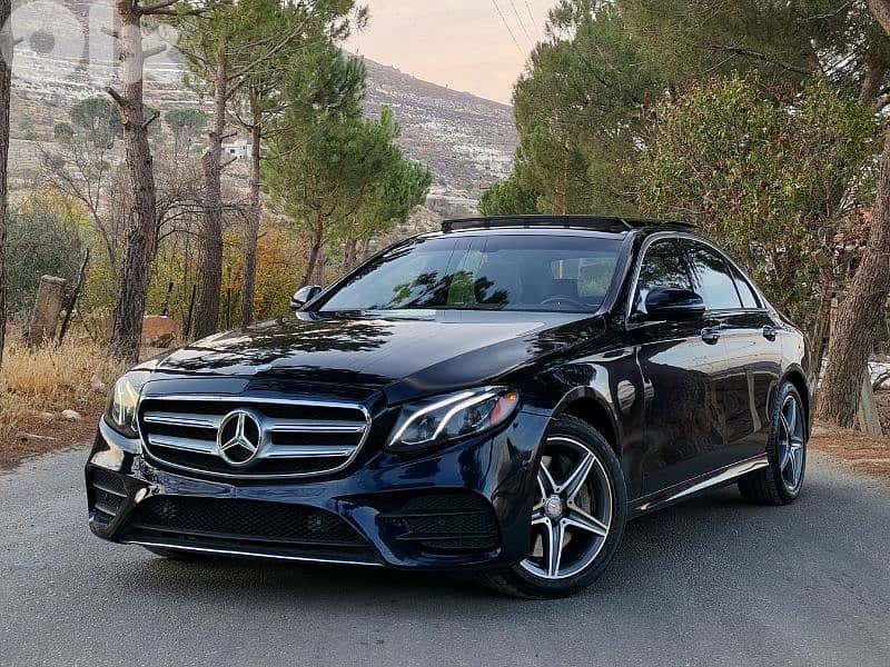 2017 Mercedes-Benz E300 4Matic 0