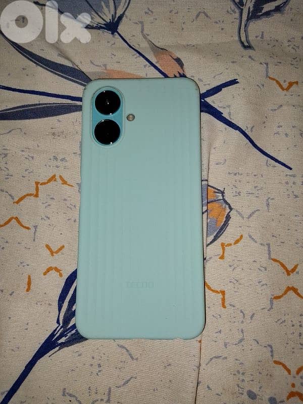 Tecno Spark Go 2. 2