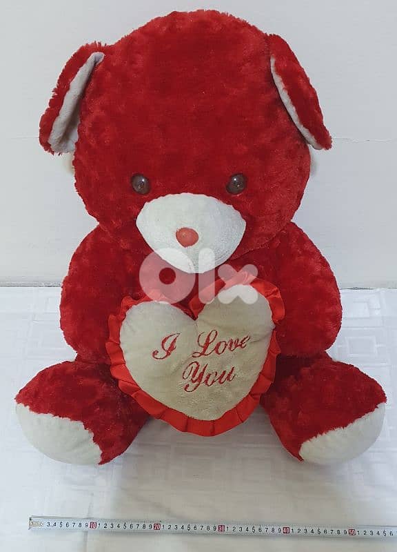 Teddy  bear  used  like  new  beyrout ashrafiye 15 $     03723895 5