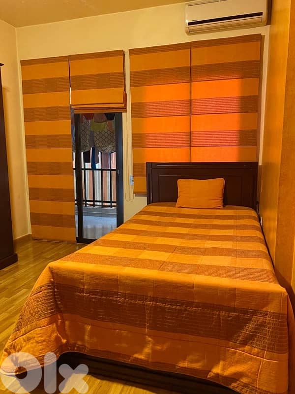 bed room used like new 1