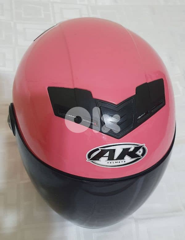 AK-719  Helmet  Pink new not used  good quality 50$ ashrafiye 03723895 3