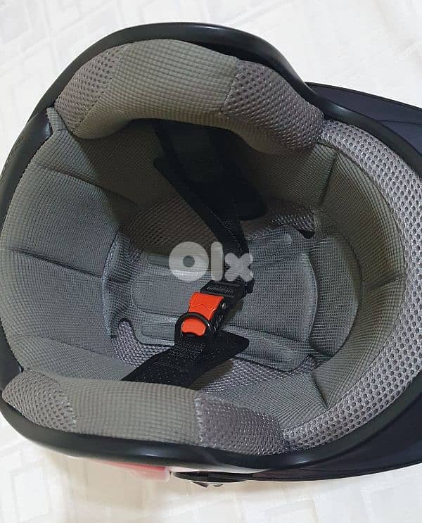 AK-719  Helmet  Pink new not used  good quality 50$ ashrafiye 03723895 8