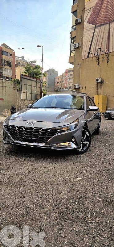 Hyundai Elantra 2023