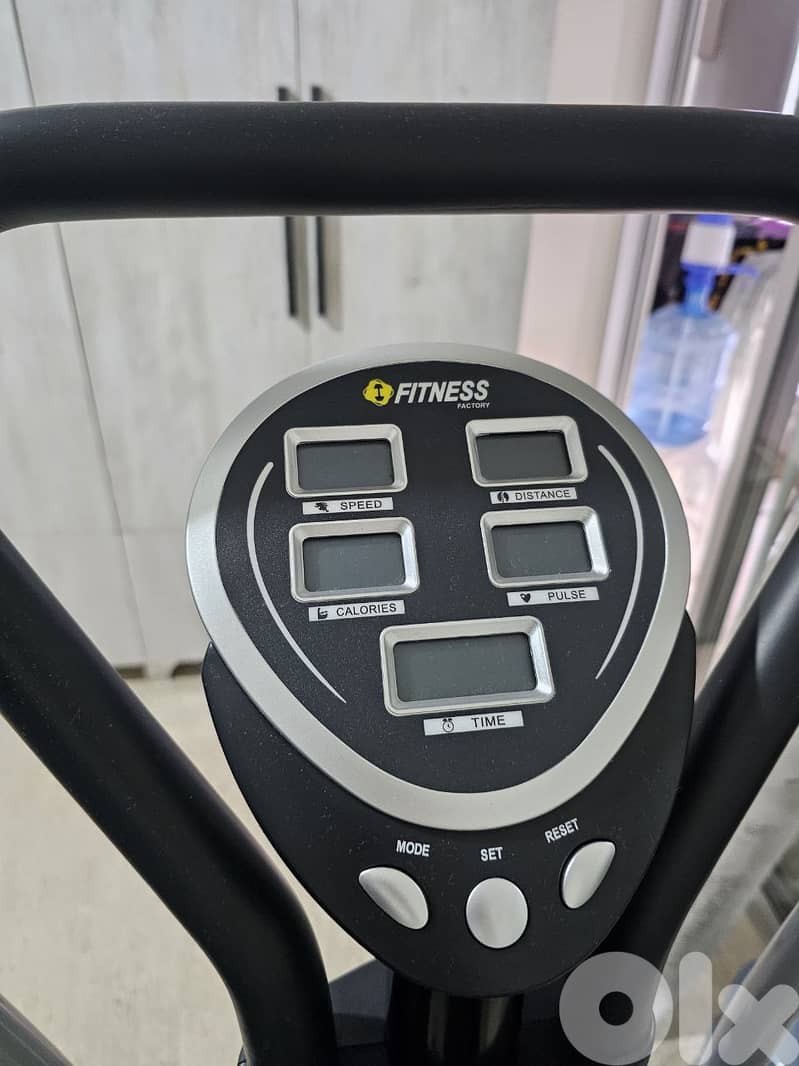 Fitness Factory mint condition Elliptical Trainer + Cycling machine 5