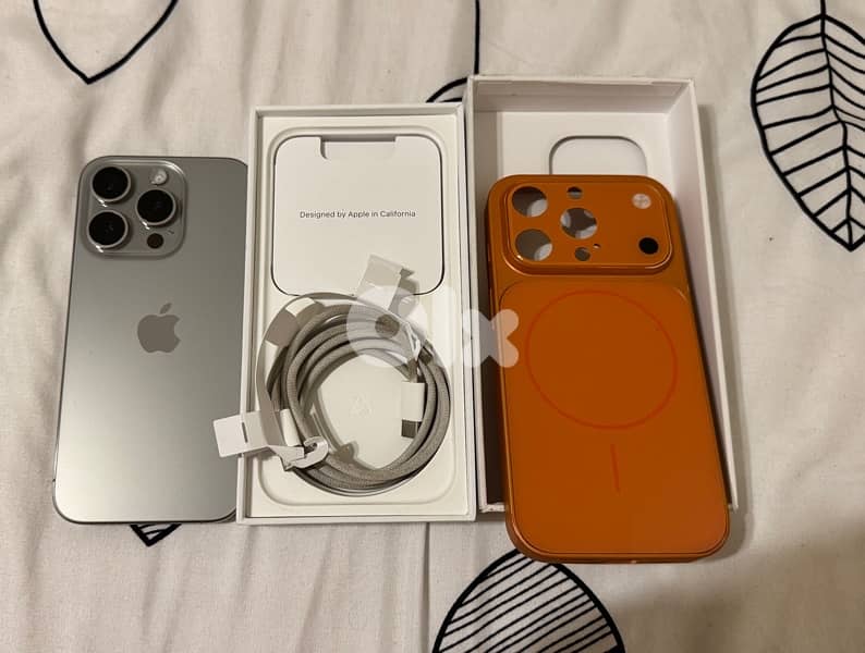 Iphone 15 pro 256gb natural titanium 0