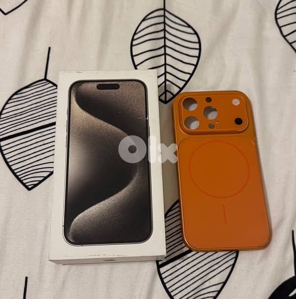 Iphone 15 pro 256gb natural titanium 1