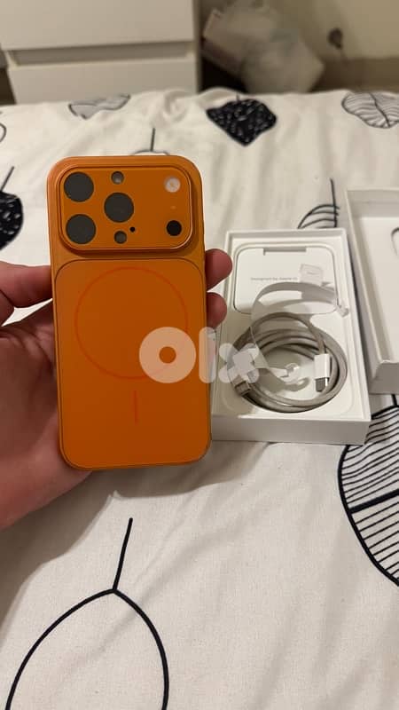 Iphone 15 pro 256gb natural titanium 13