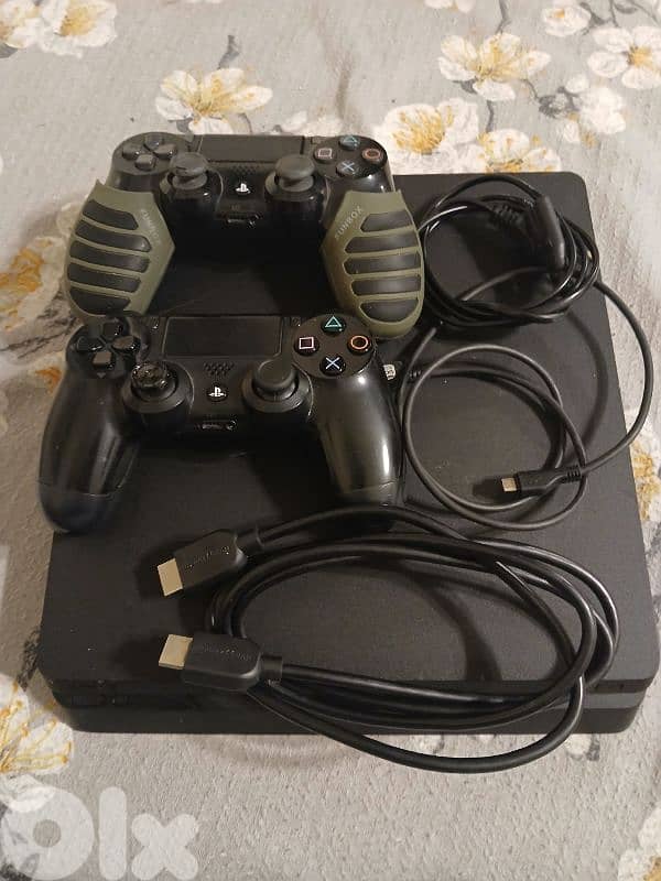 ps4 slim 1