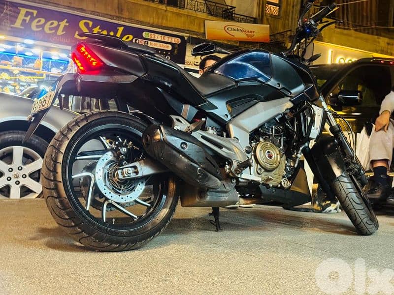 bajaj dominar 400cc 1