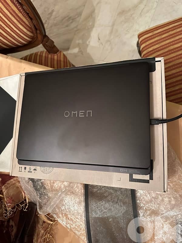 Hp omen ultra 9 5070 Oled 0