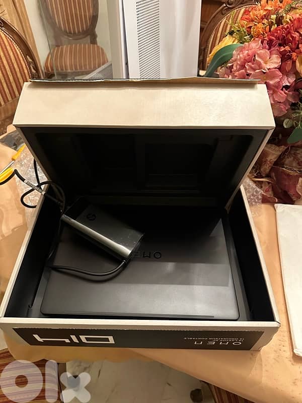 Hp omen ultra 9 5070 Oled 3