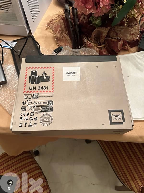 Hp omen ultra 9 5070 Oled 4