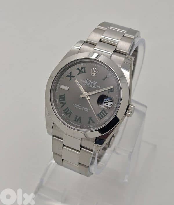 Rolex Datejust 41 – Grey Dial with Green Roman Numerals. 2