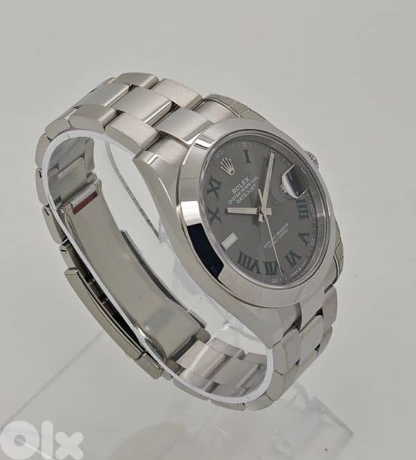 Rolex Datejust 41 – Grey Dial with Green Roman Numerals. 3