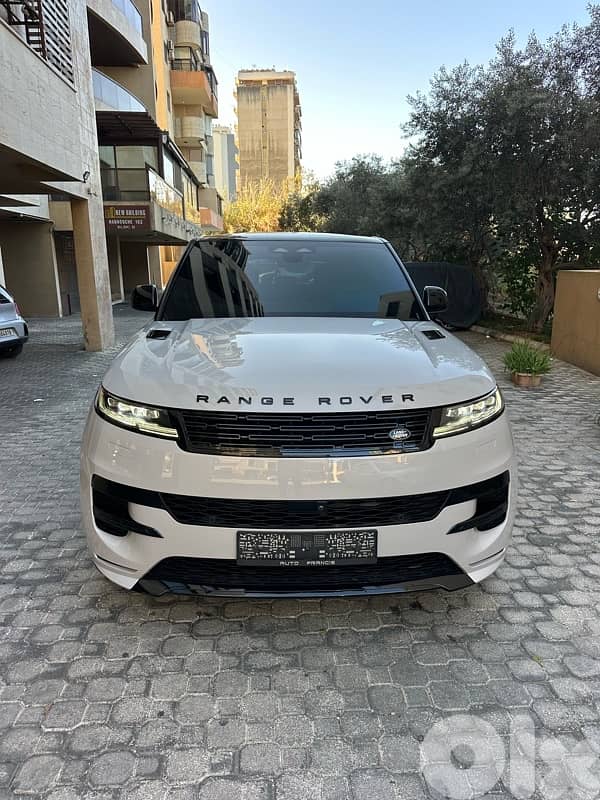 Range Rover Sport V8 P 530 Dynamic 2025 Borasco gray on black 0