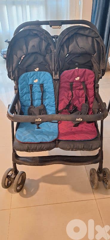 twin stroller 0