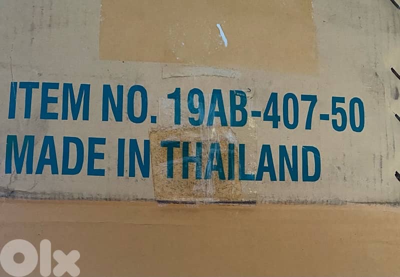 6 ft Christmas Tree (183 cm) 3