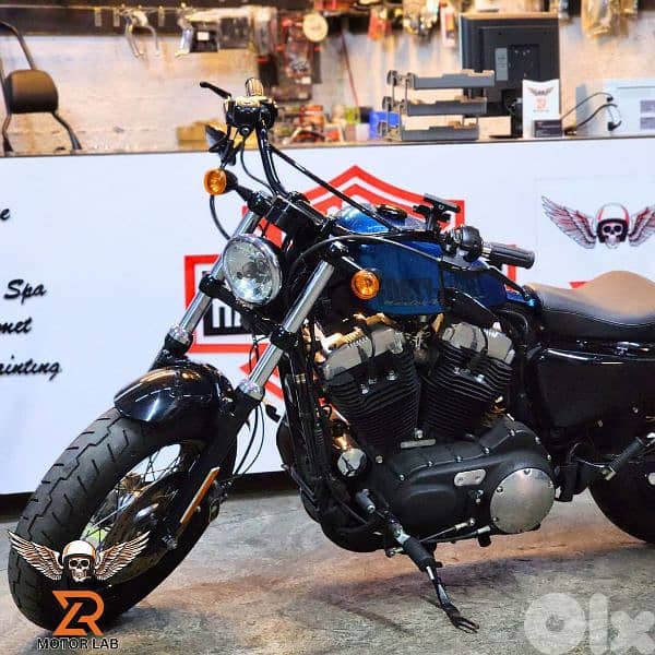 Harley Davidson 48, excellent condition, special color 4