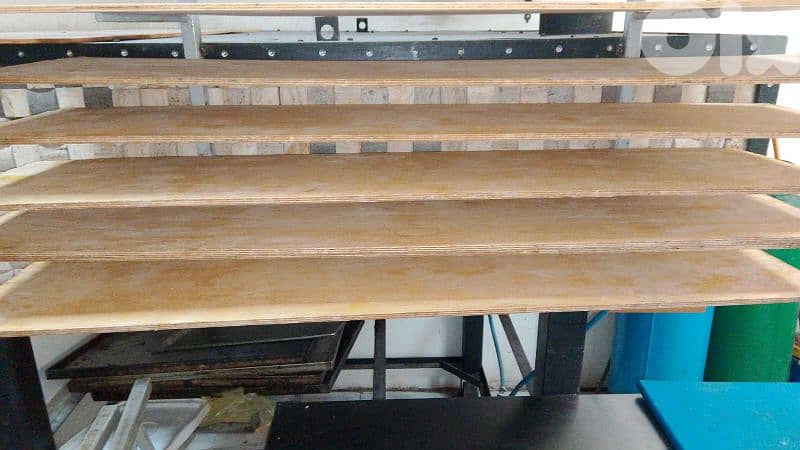 فرن مناقيش للبيع 03284983 4