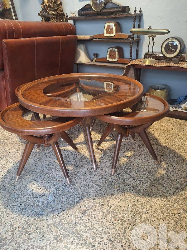 1950 coffee tables set of 5 pieces 4