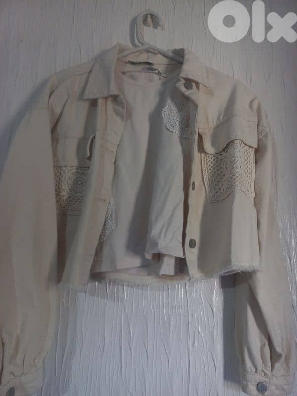 ملابس للبيع 0