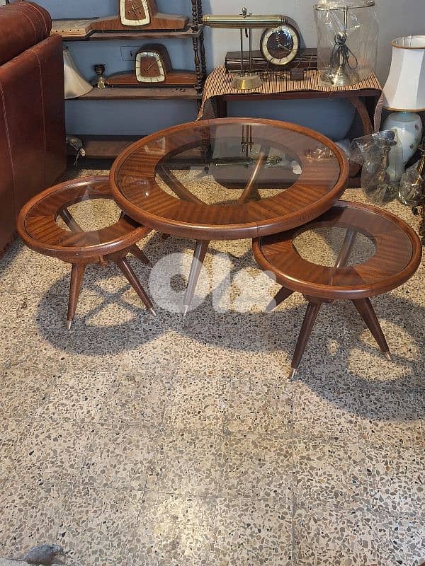 set of 3 tables 1950 0