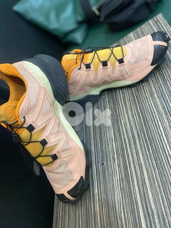 salamon hiking shoes unisex 5