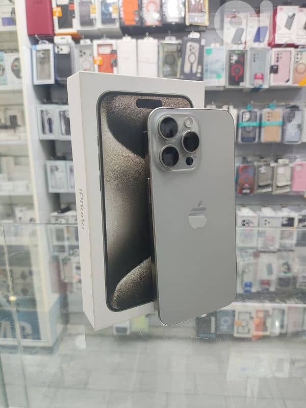 apple iphone 15 pro max 512GB 0