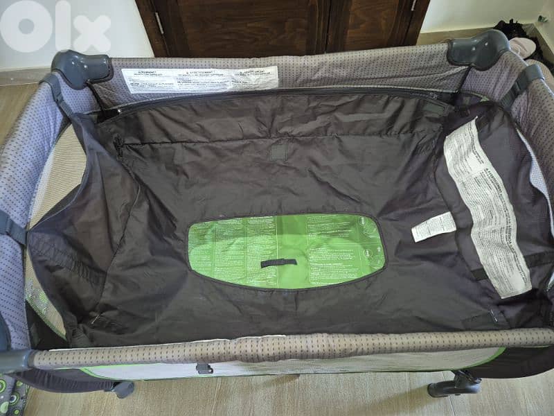 Portable baby Bed with mattress 6