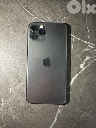 IPHONE 11pro 512gb mech mafkouk