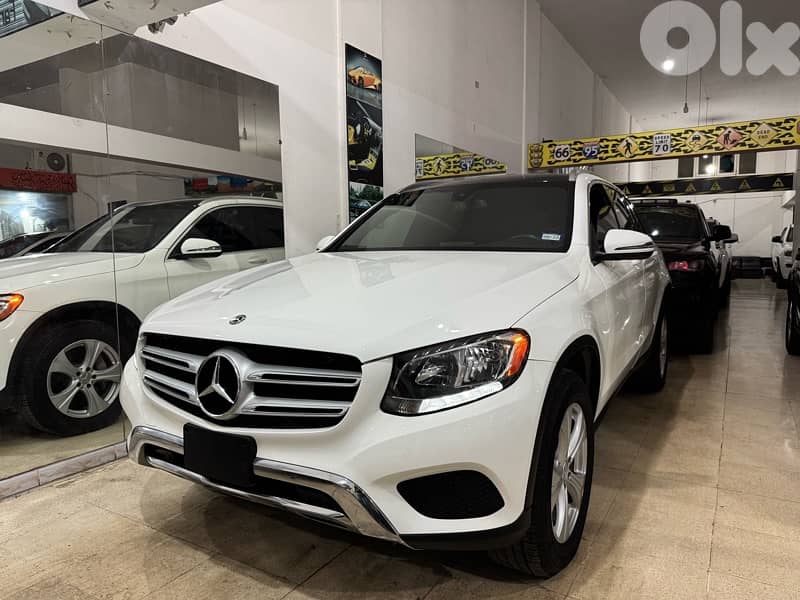 MERCEDES GLC300 2018, super clean, full options, 81/882165 0