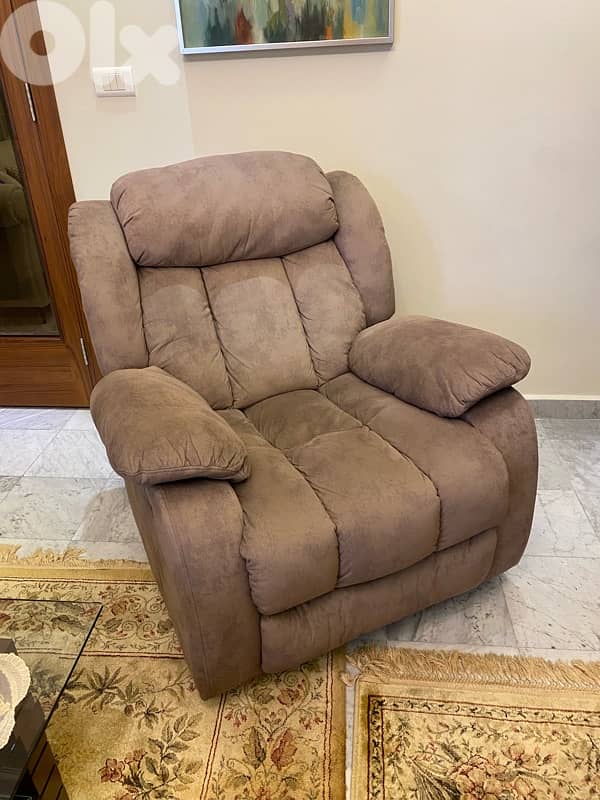 Recliner 0