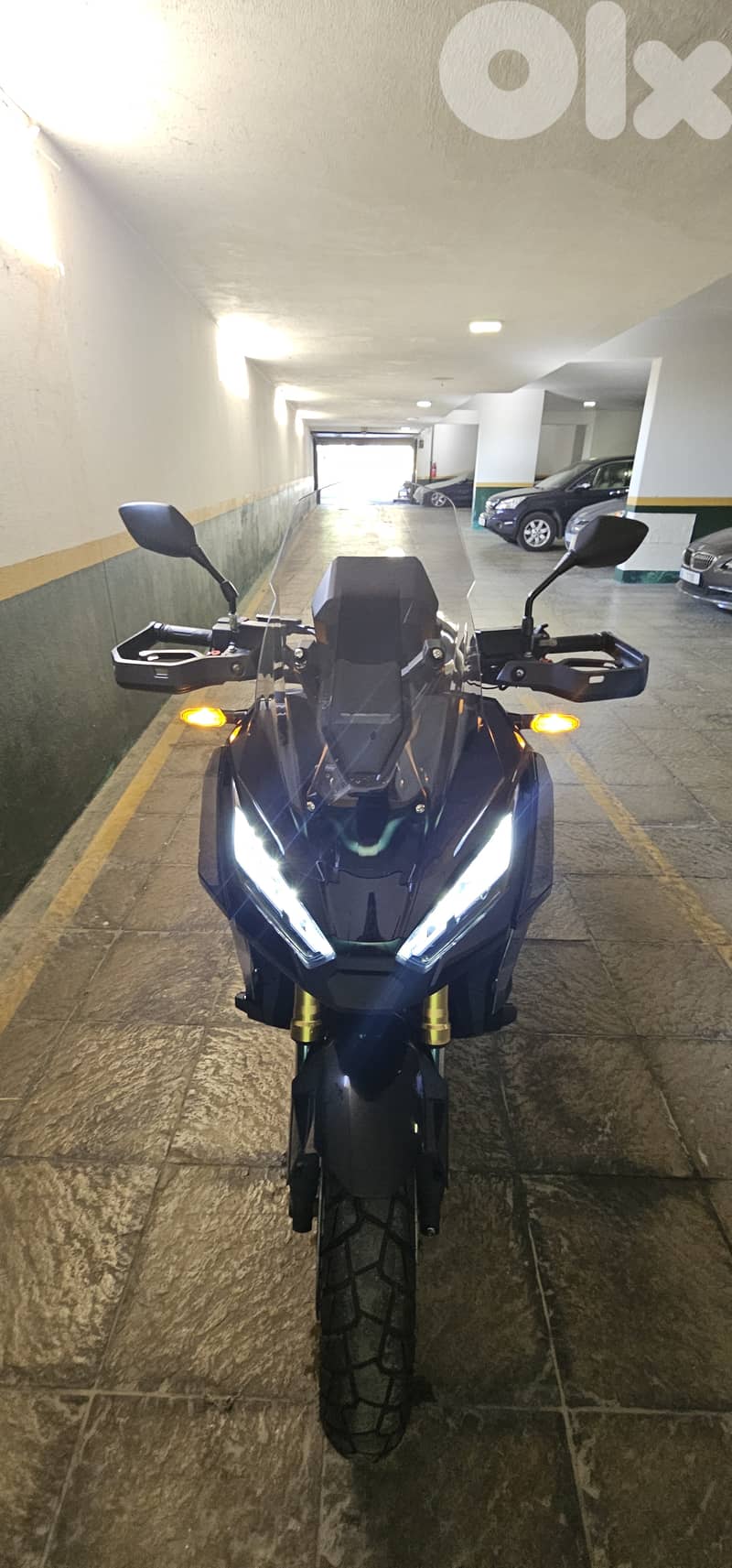 Honda xadv 750 2021 like new 10