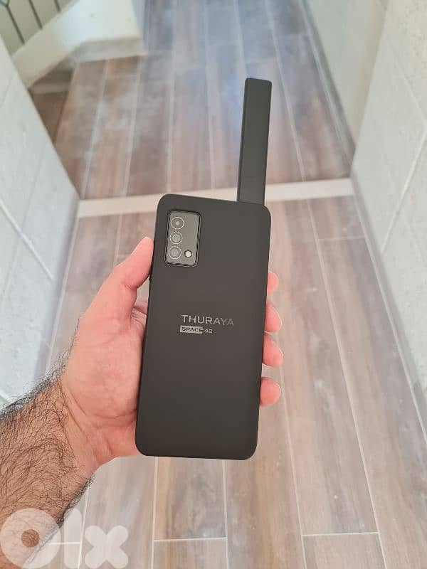 Satellite Thuraya One 3