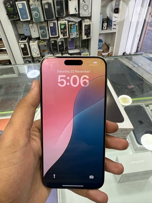 15 pro max 256g like new 2