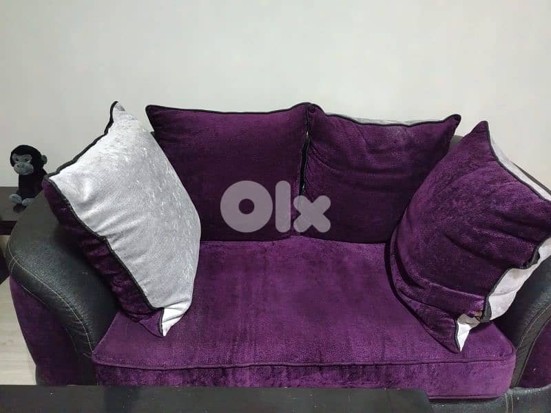 living room+ table + TV unit+ crystal lamp  طاولة +طاولة تلفاز+كنبيات 0