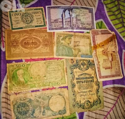 عملات ورقية قديمة