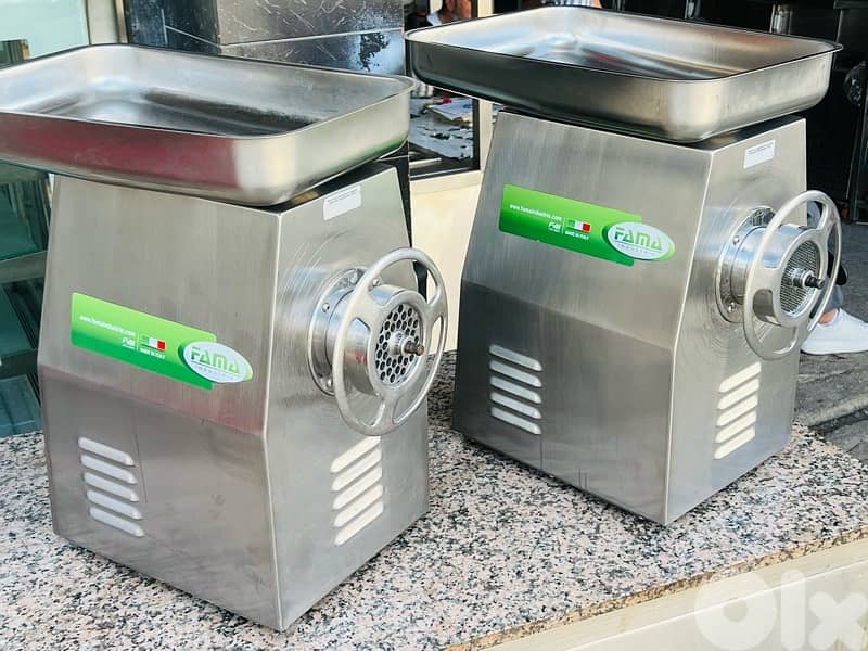 مكنات لحمة 32ايطالي فامة موديل جديد بلازيت كفالة سنة 5