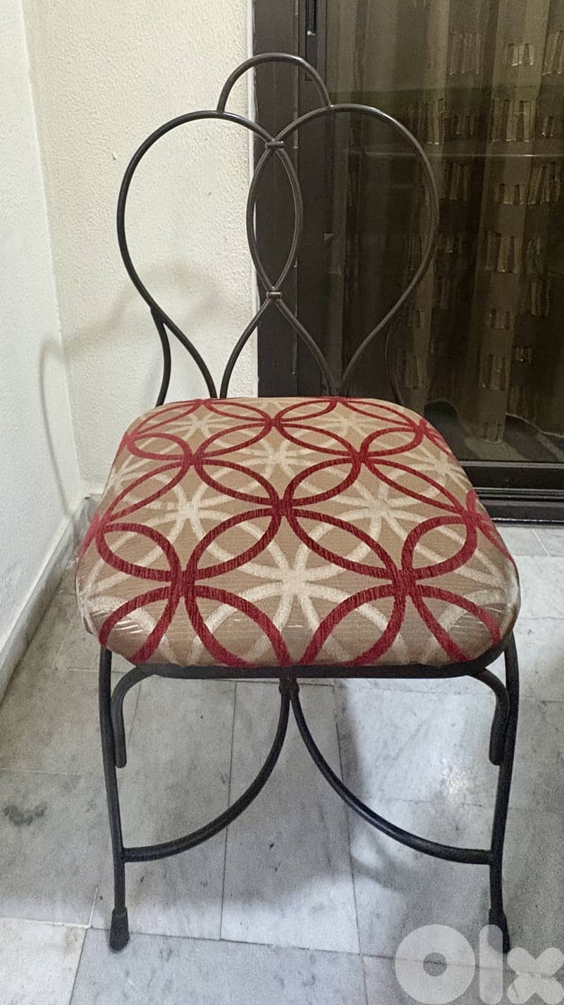 Rkham Table Ferforge (Hadid) with 8 Chairs 0